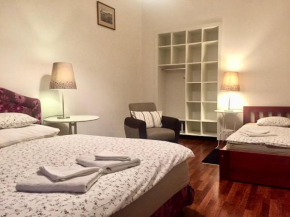 Отель Apartments Emma  Прага